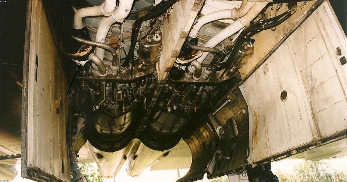 燃油サーチャージ急騰の真相と家計への影響を深掘り