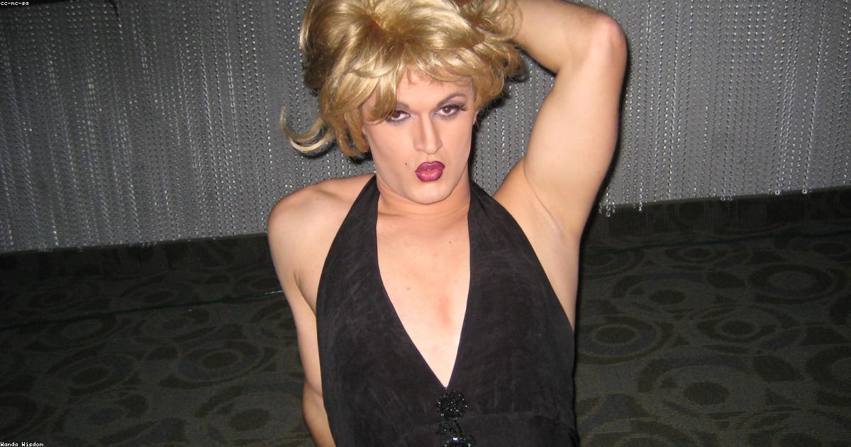 細木数子の改名通告から考える芸能界改名文化の深層